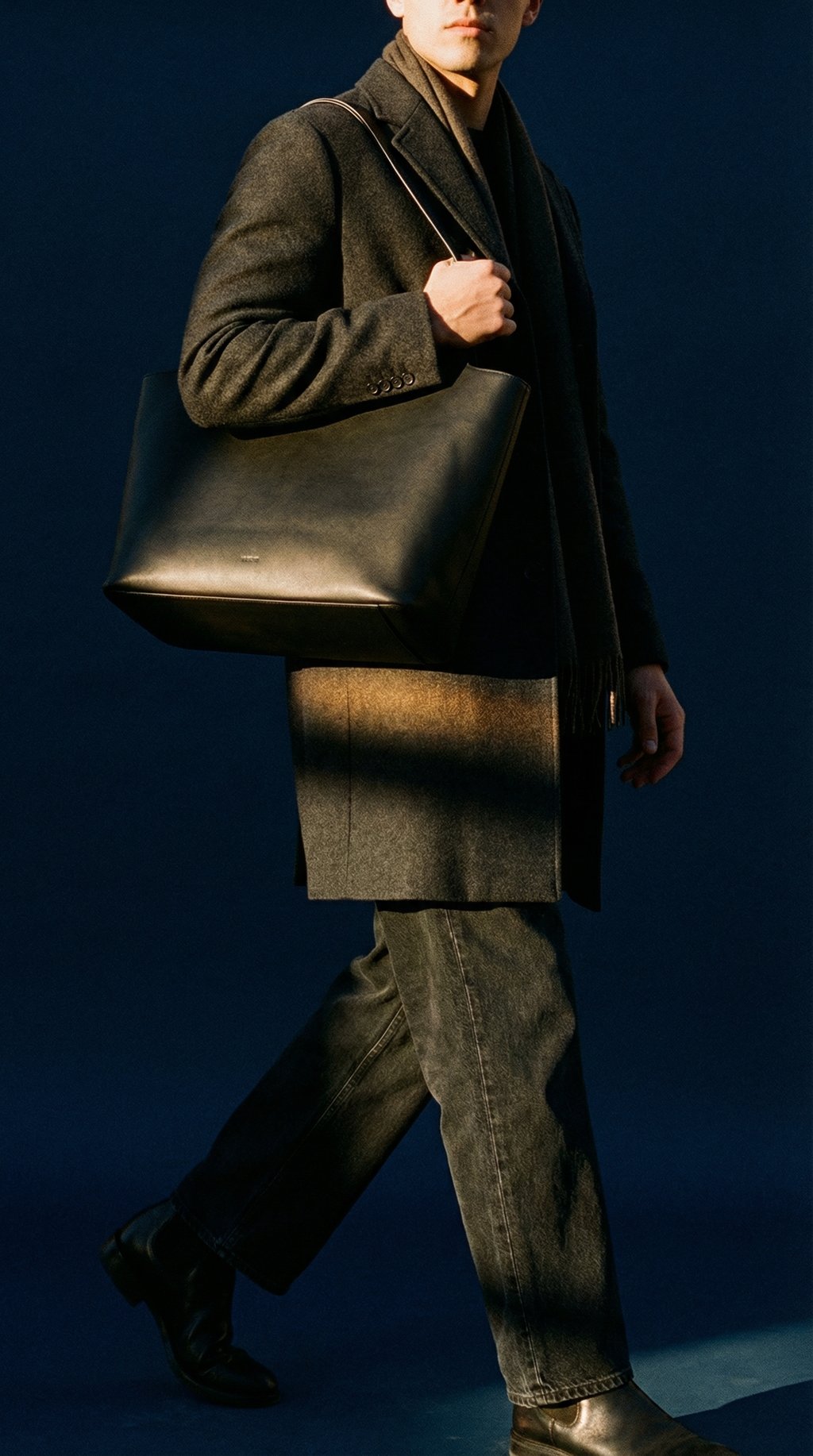 AI product shot of System Tote 13-inch