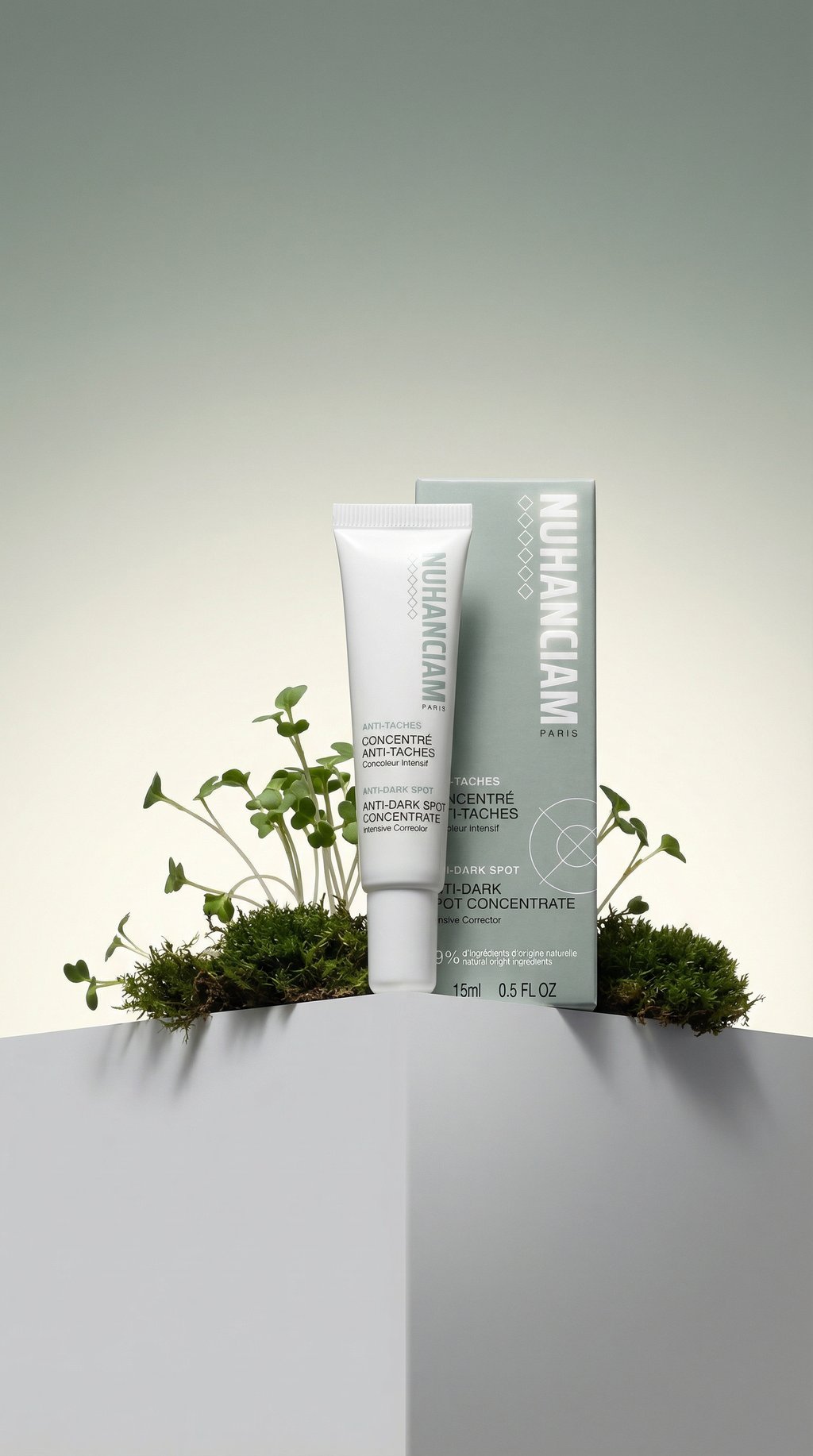 AI product shot of CONCENTRÉ ANTI-TACHES