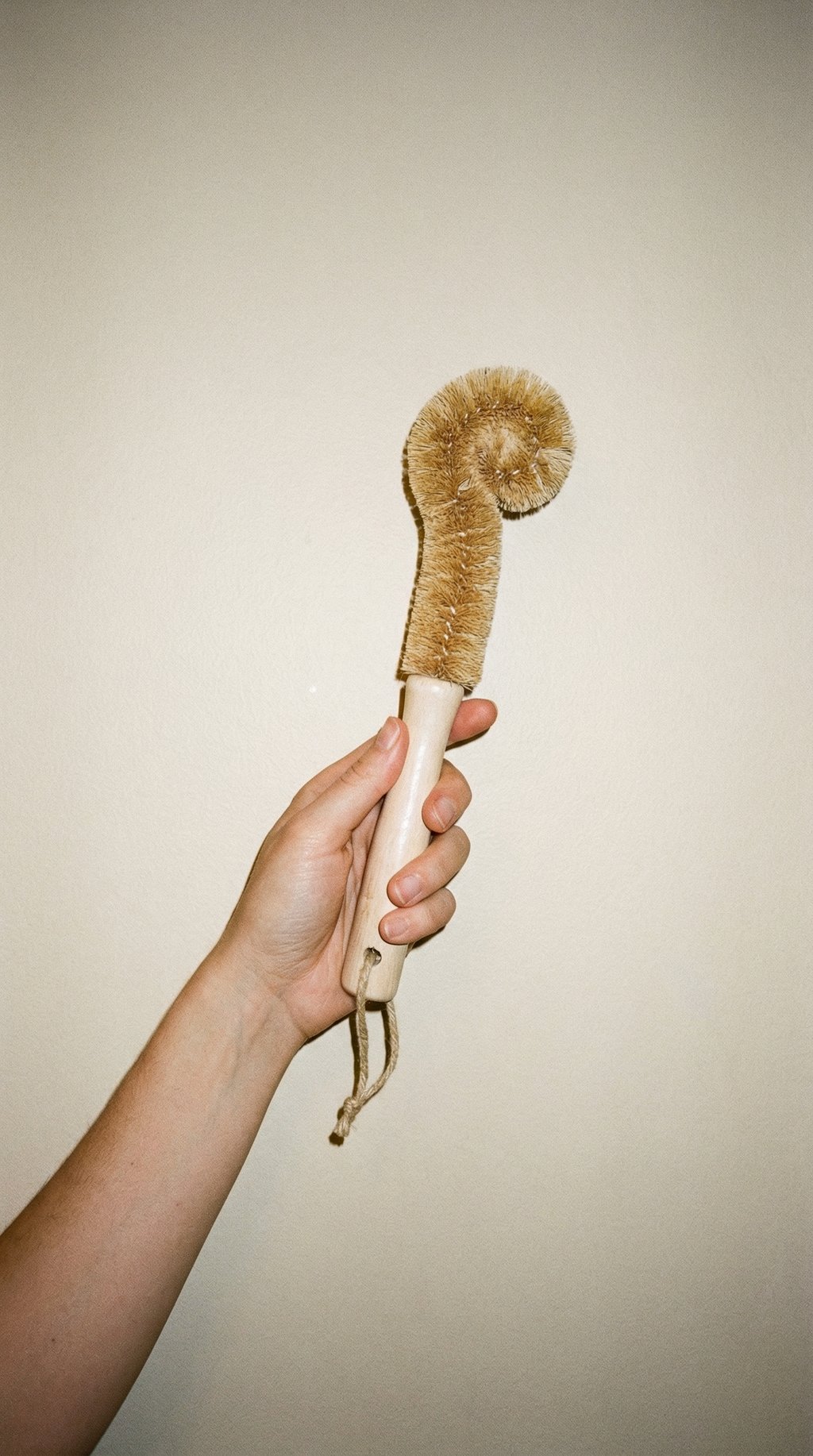 AI product shot of Coconut Bottle Brush