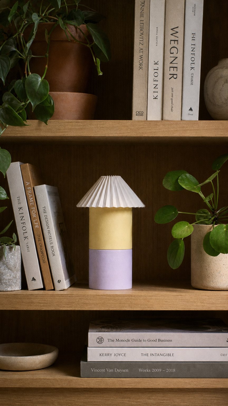 AI product shot of Cici Lamp Large