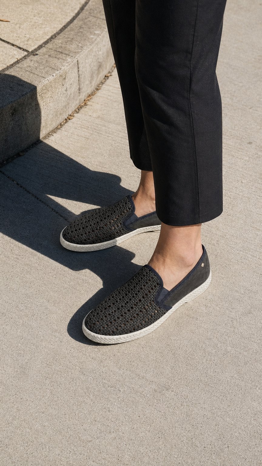 AI product shot of Classic Odysse Grey