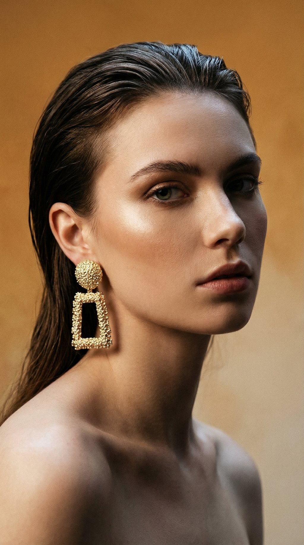 AI product shot of Imani Geometrical Shape Dangle Earrings (Copy)
