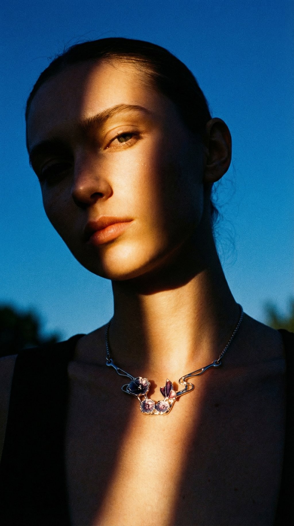 AI product shot of Silver And Enamel Pat Cheyne Necklace EN742 Ortak