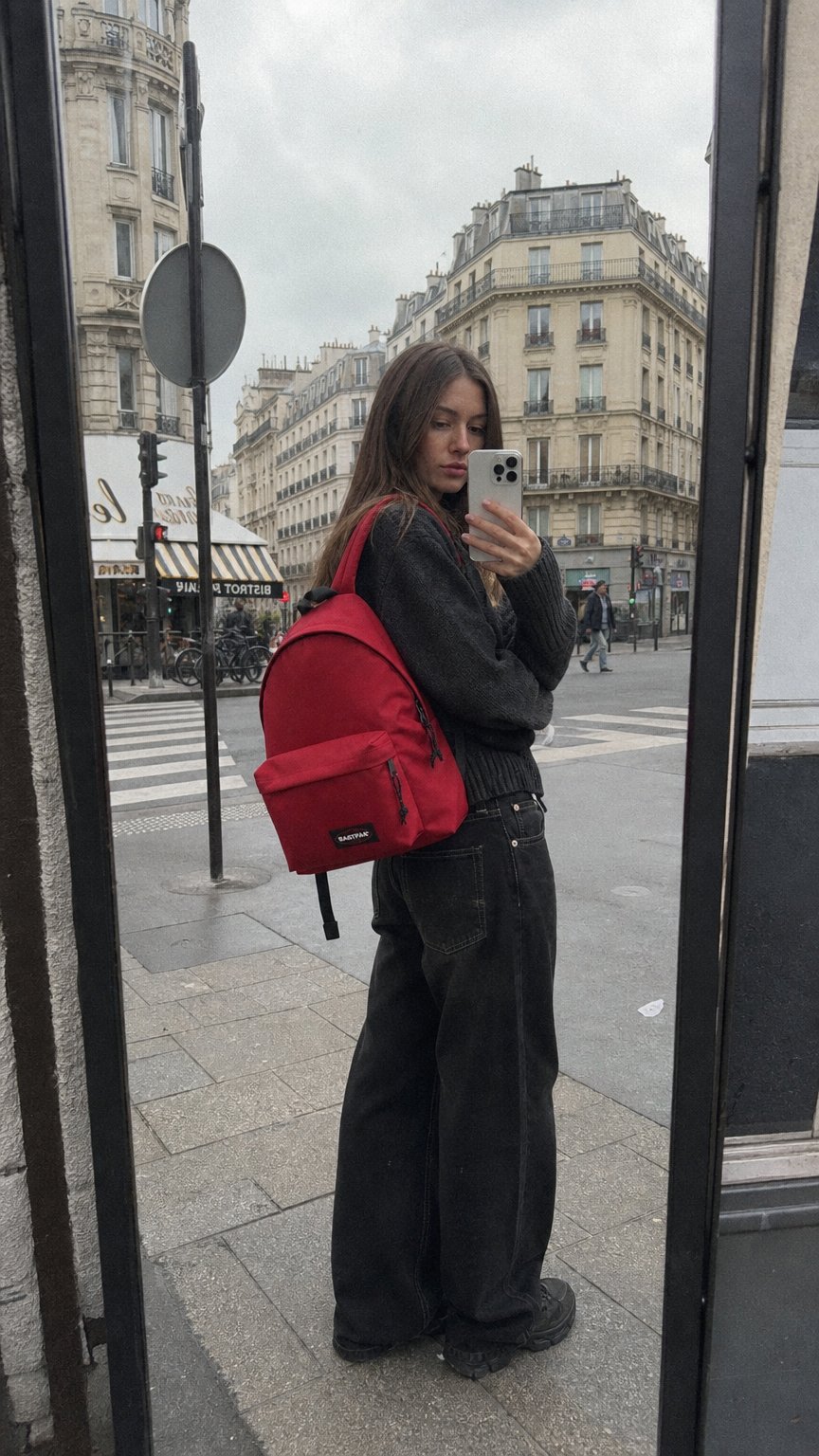 AI product shot of Sac à dos Padded Pak'r 40 cm Scarlet Red H40 X L30 x P18 cm
