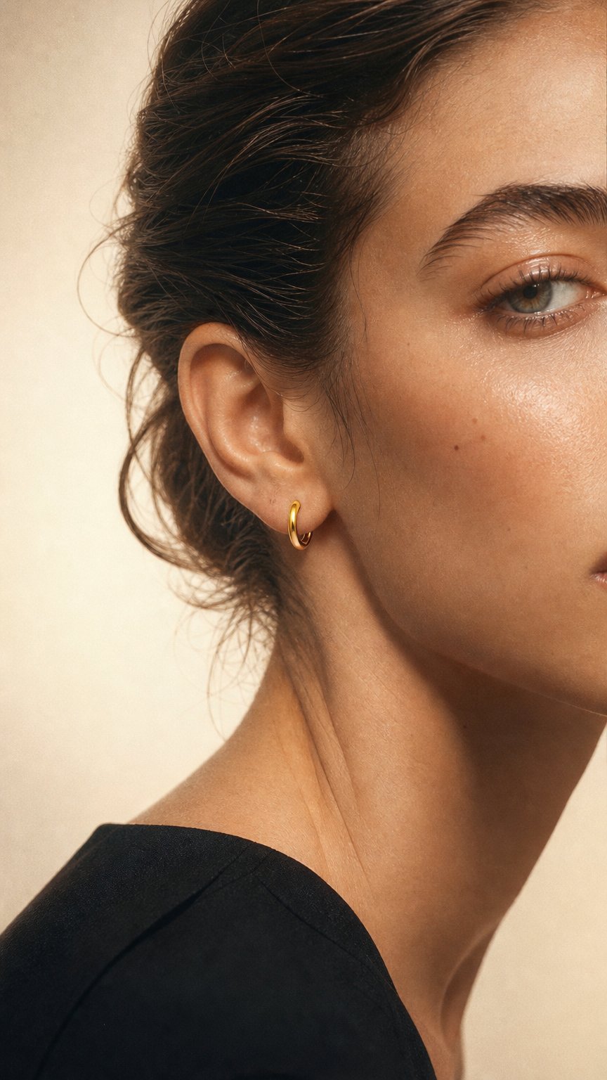 AI product shot of 10mm Classic Hoops