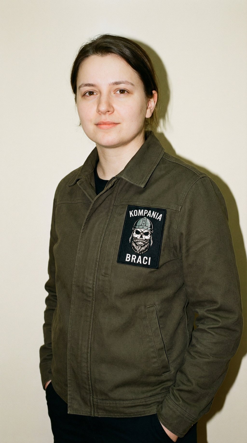AI product shot of Naszywka tkana Kompania Braci 2