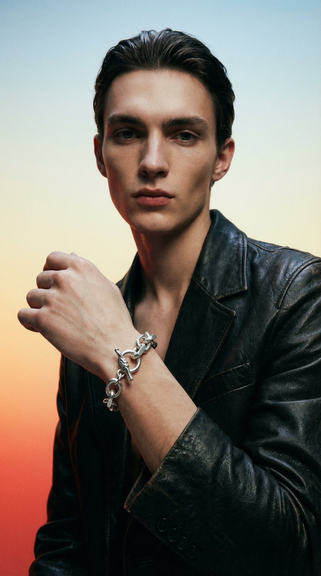 AI product shot of Men’s Solid Chain Bracelet with Celtic Dog T-Bar Clasp