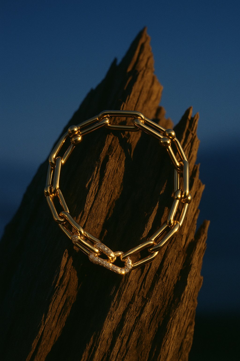 AI product shot of Tiffany HardWear Medium Link Bracelet in Yellow Gold with Diamonds
