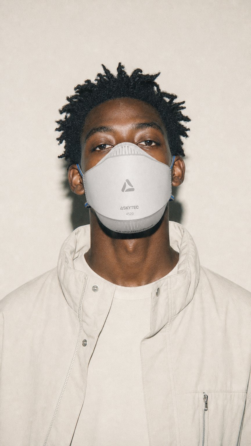 AI product shot of Skytec 4520 Alpha 3 Panel FFP2 Respirator