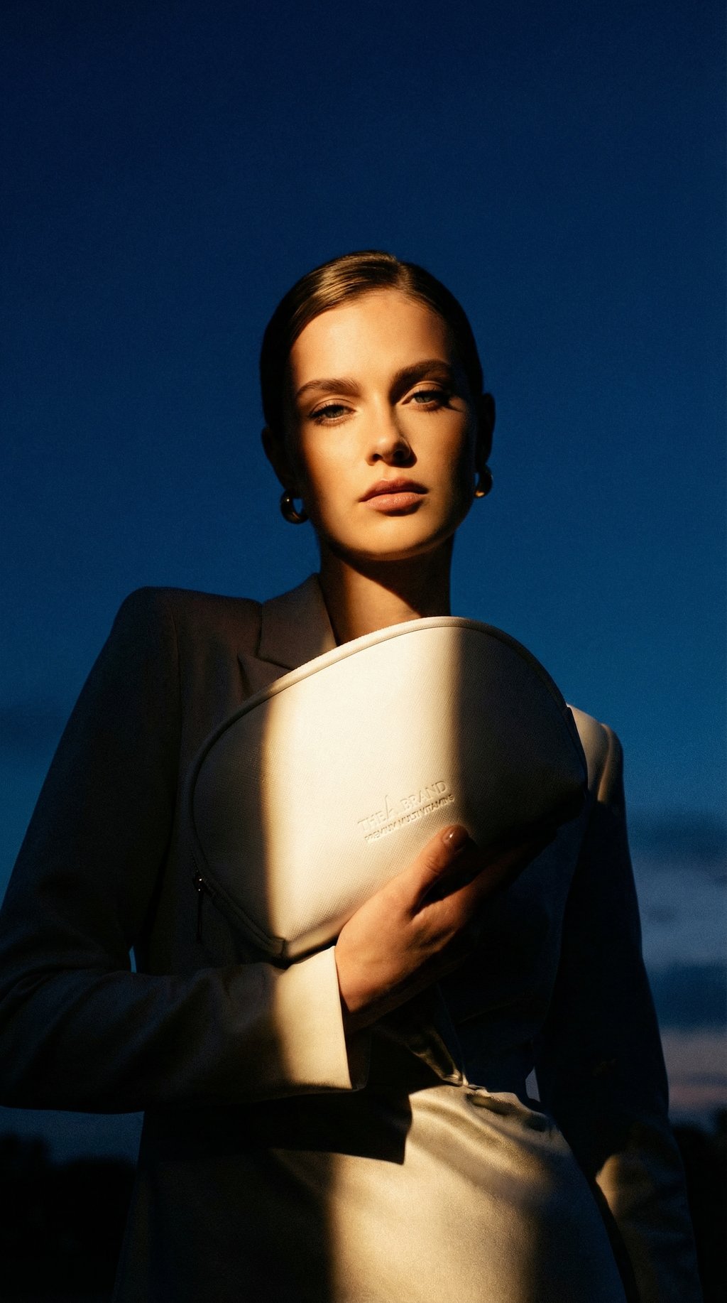 AI product shot of Makeup Bag