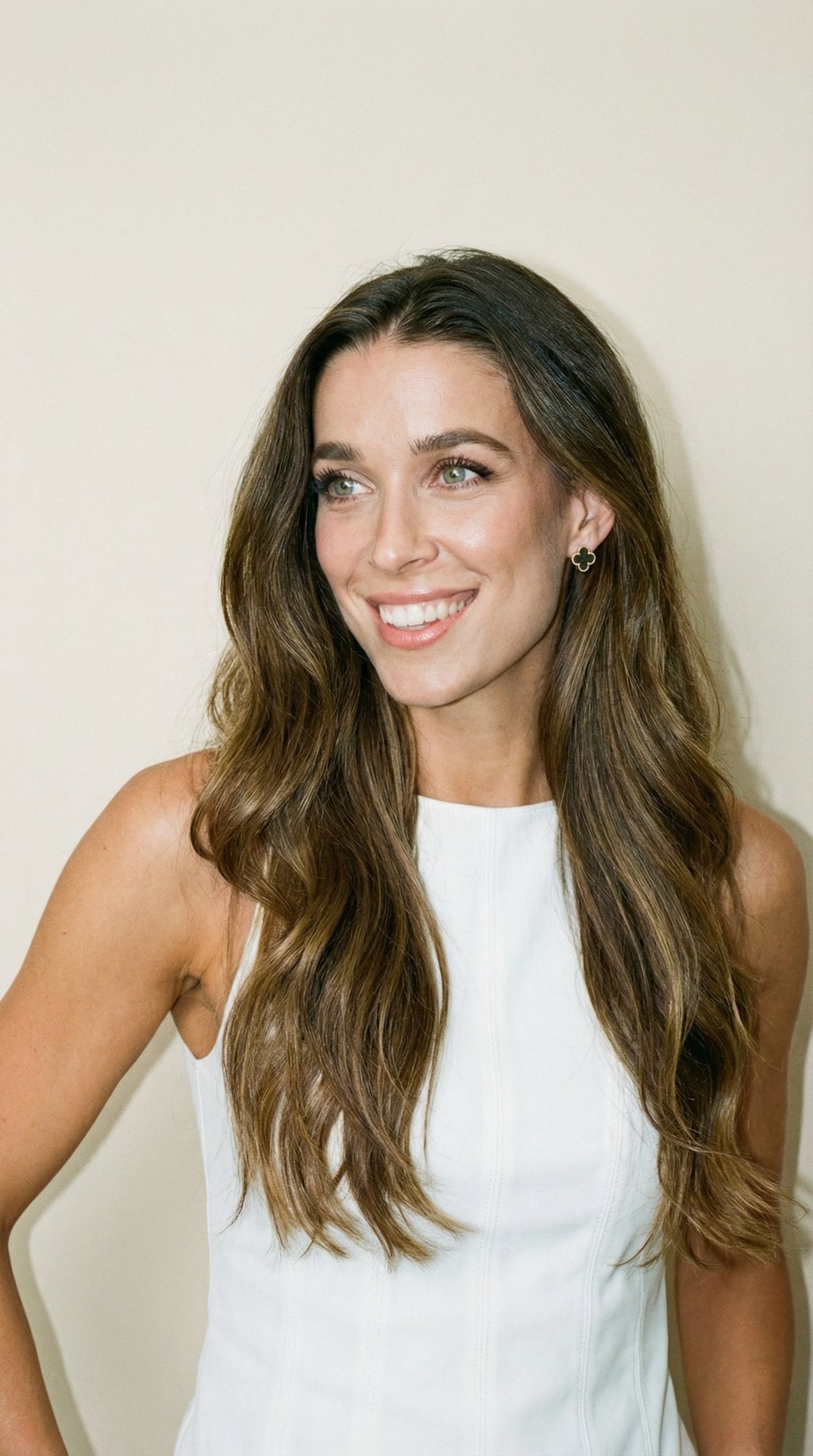 AI product shot of Charlotte Di Pietro