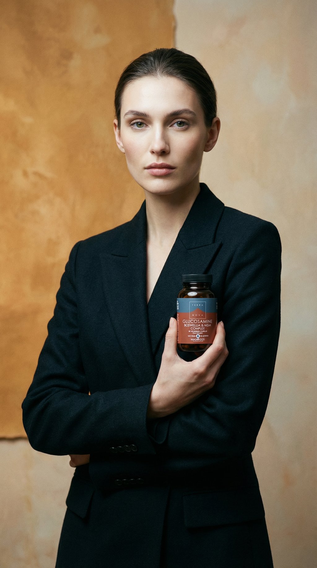 AI product shot of Terranova Glucosamine, Boswellia & MSM Complex