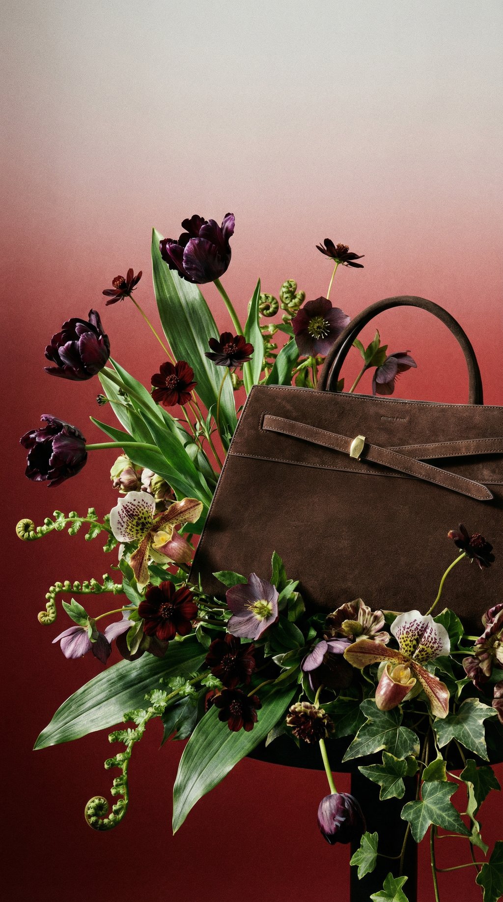 AI product shot of Large Veronica Beard Dash Bag