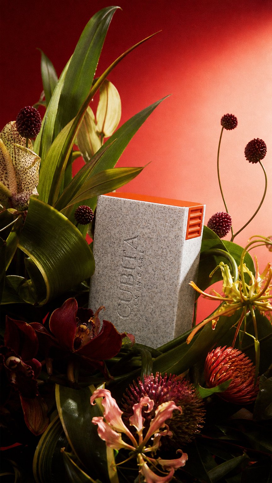 AI product shot of Cubita Skincare Soap / Shampoo Travel Case