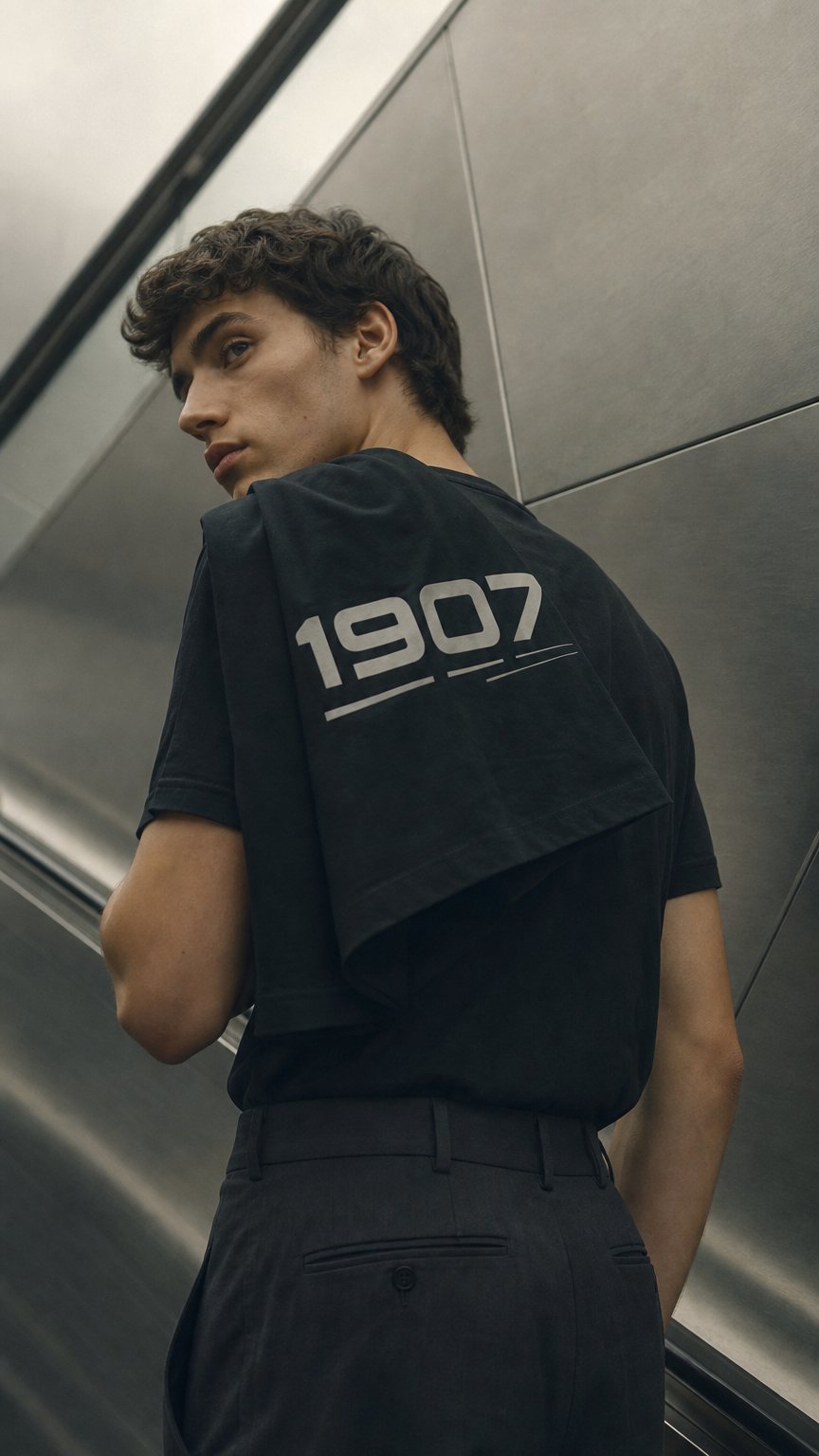 AI product shot of 1907 Fitness Activewear