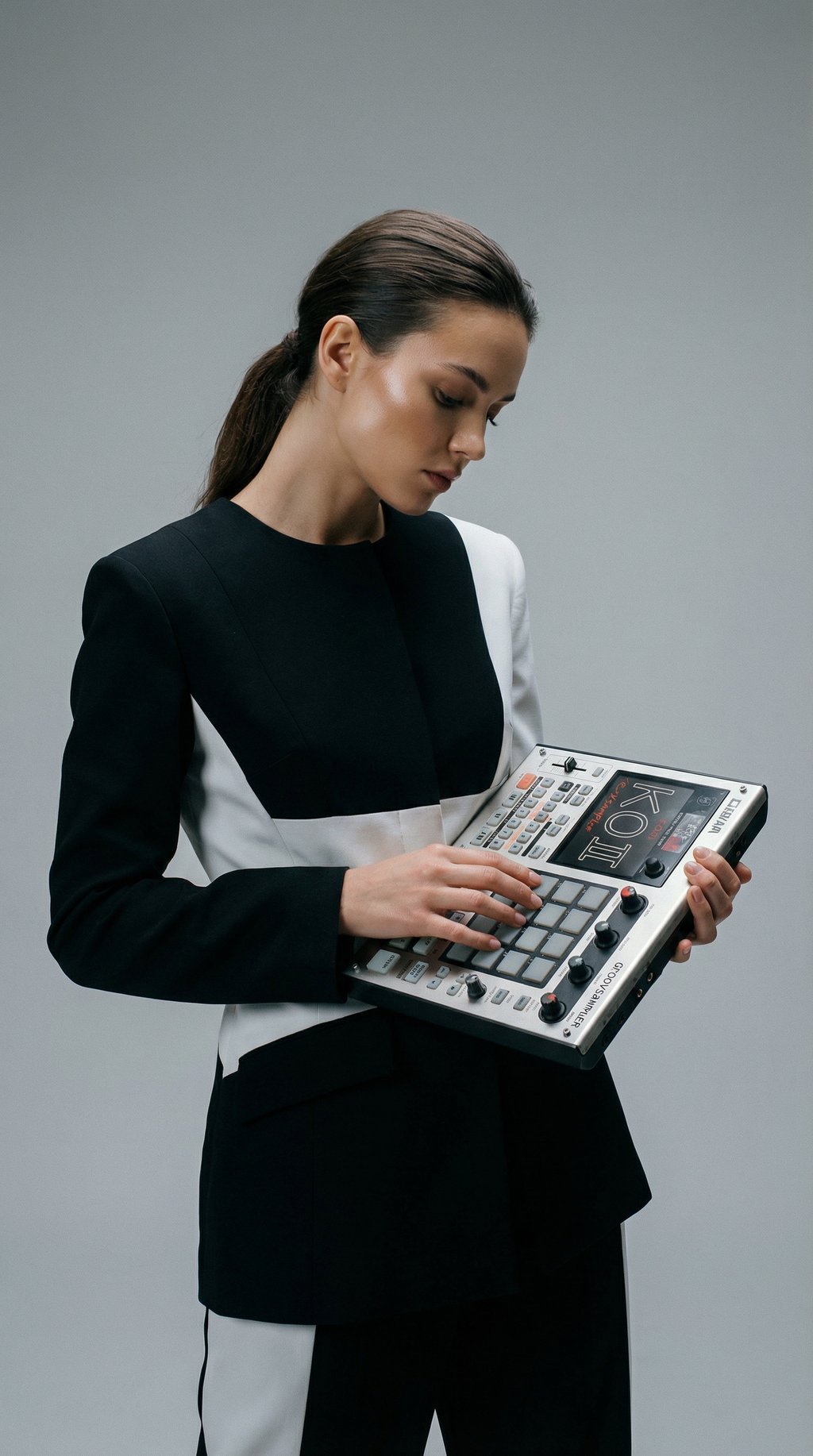 AI product shot of EP–133 K.O.II