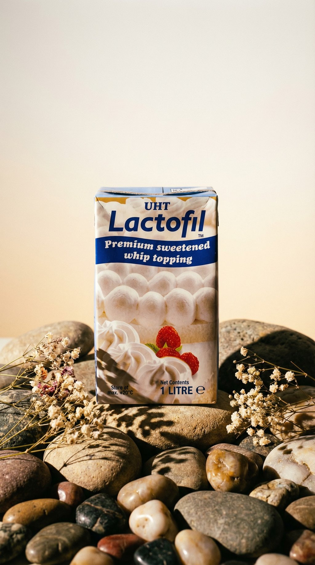 AI product shot of Sweetened Whip Topping 1L