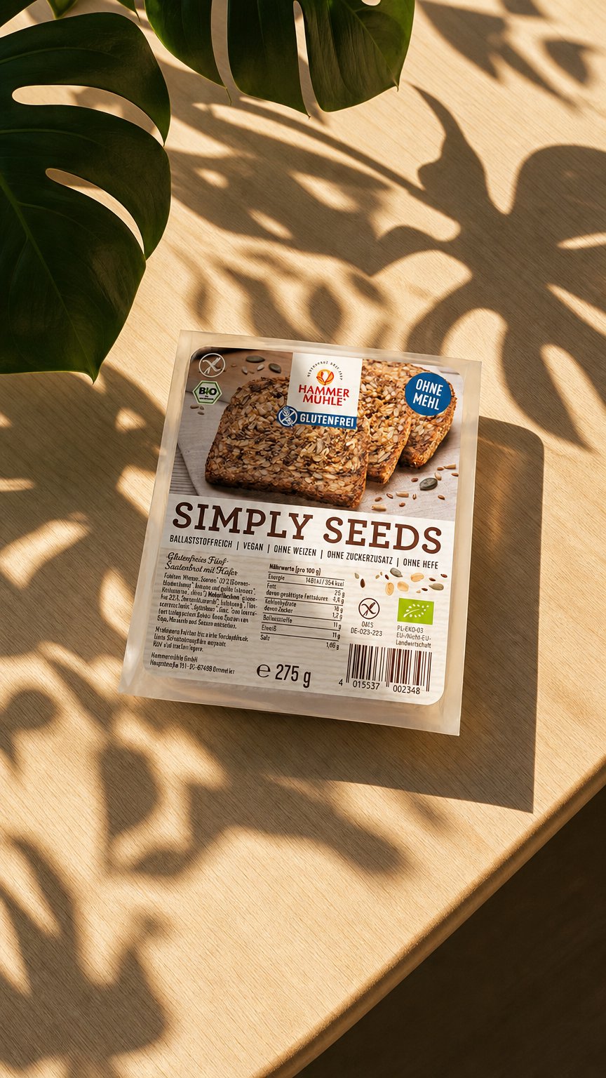 AI product shot of Bio Simply Seeds Fünf-Saatenbrot