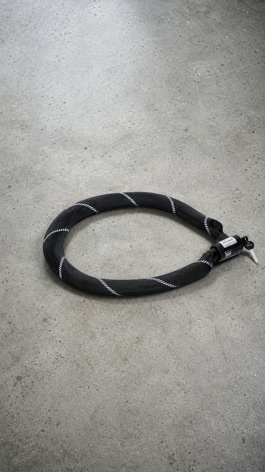 AI product shot of Voltano ART2 Kettingslot - Zwart - 120 CM - ART 2 Slot