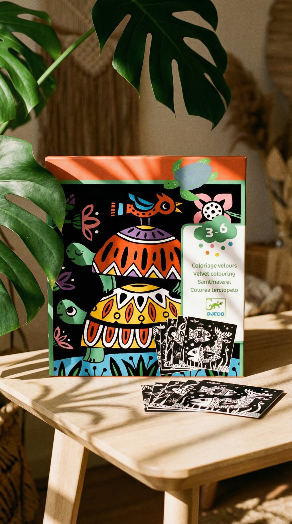 AI product shot of Djeco Bársonyszínező | Borzongató