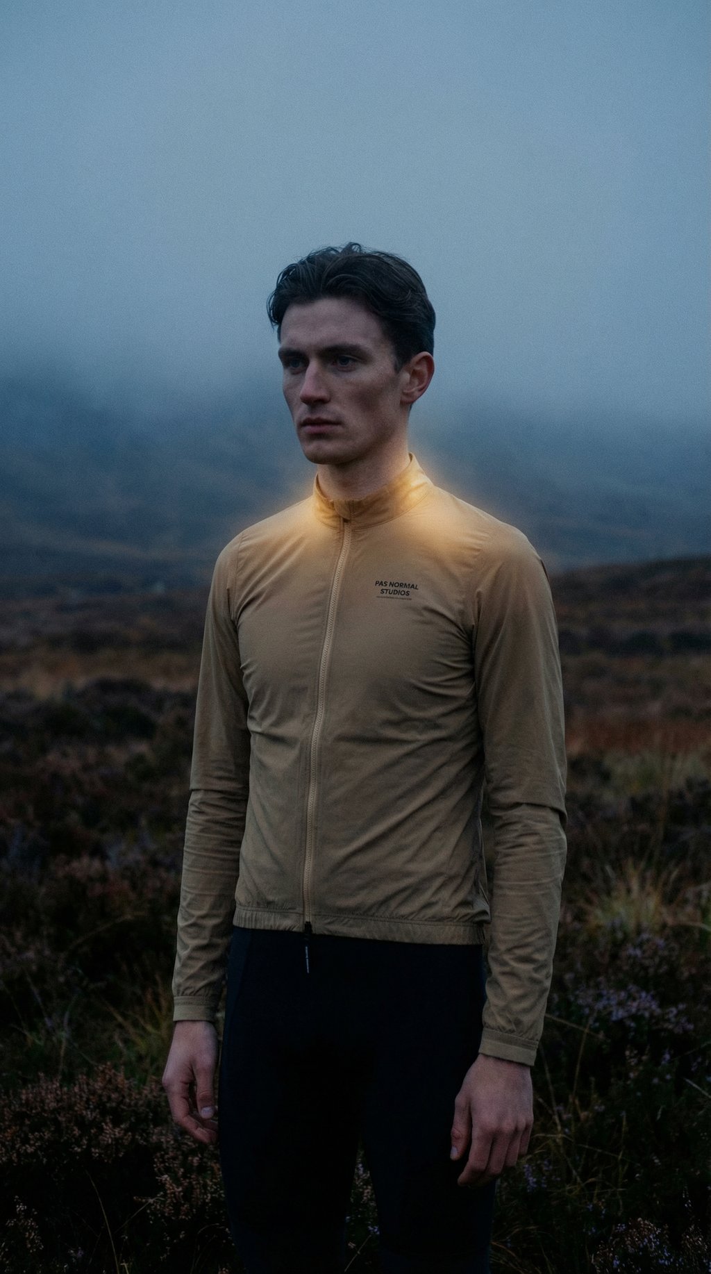 AI product shot of Men's Mechanism Stow Away Jacket