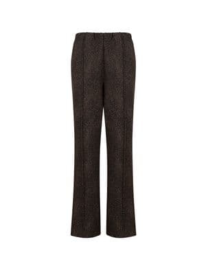 a picture of a woman wearing a pair of pants
