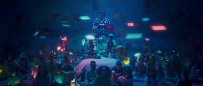 a large group of people in a room