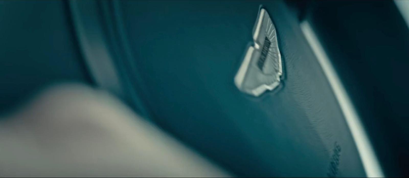 a close up of a door handle on a car