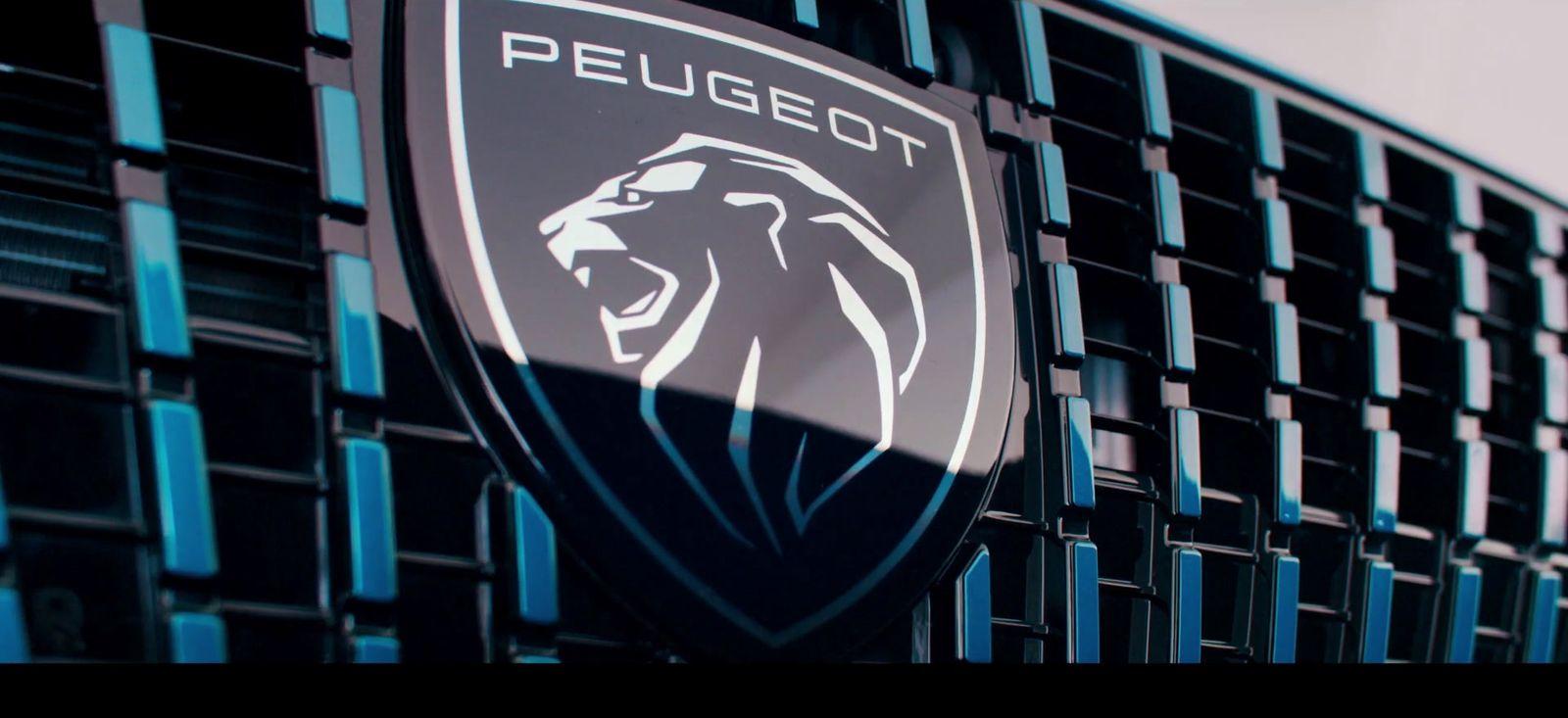 a close up of the emblem on a vehicle