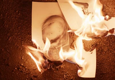 a picture of a skull on a piece of paper