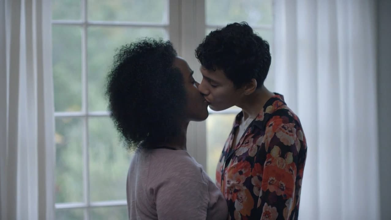 a couple of women standing next to each other